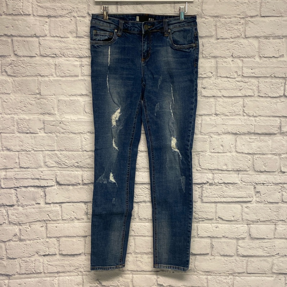 Kut from the Kloth Catherine Boyfriend Distressed Jeans Size 2